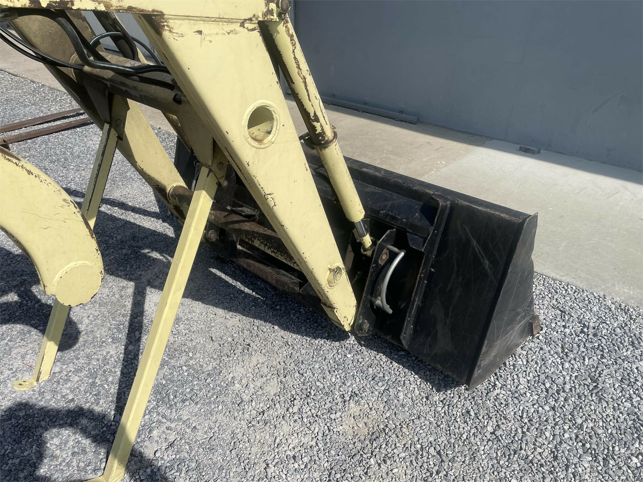 Great Bend 660 Front End Loader 5,900 Machinery Pete