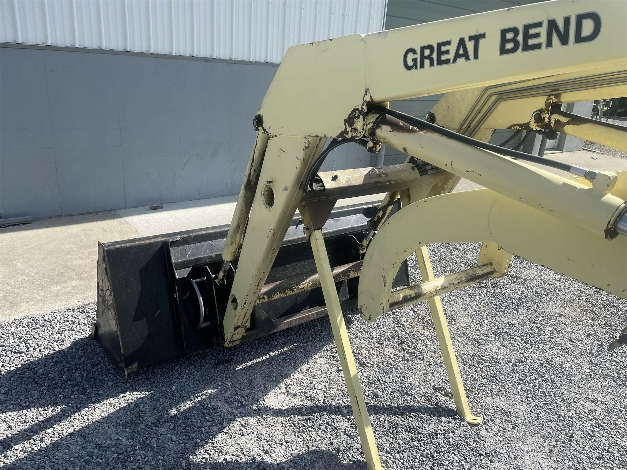 Great Bend 660 Front End Loader 5,900 Machinery Pete