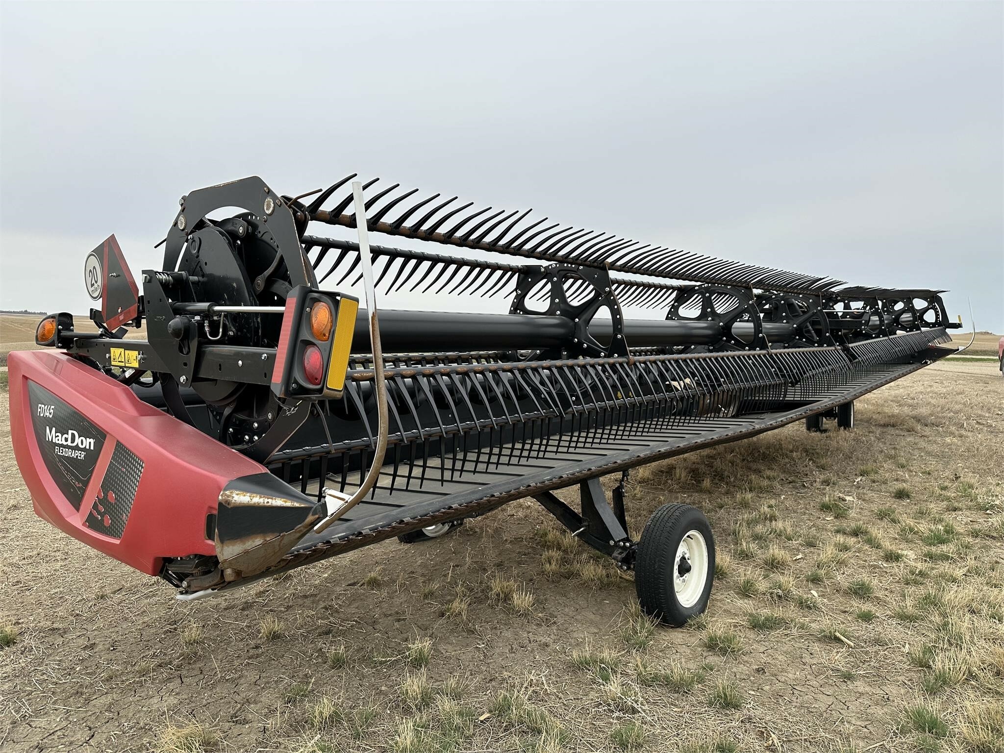 2020 MacDon FD145 Platform