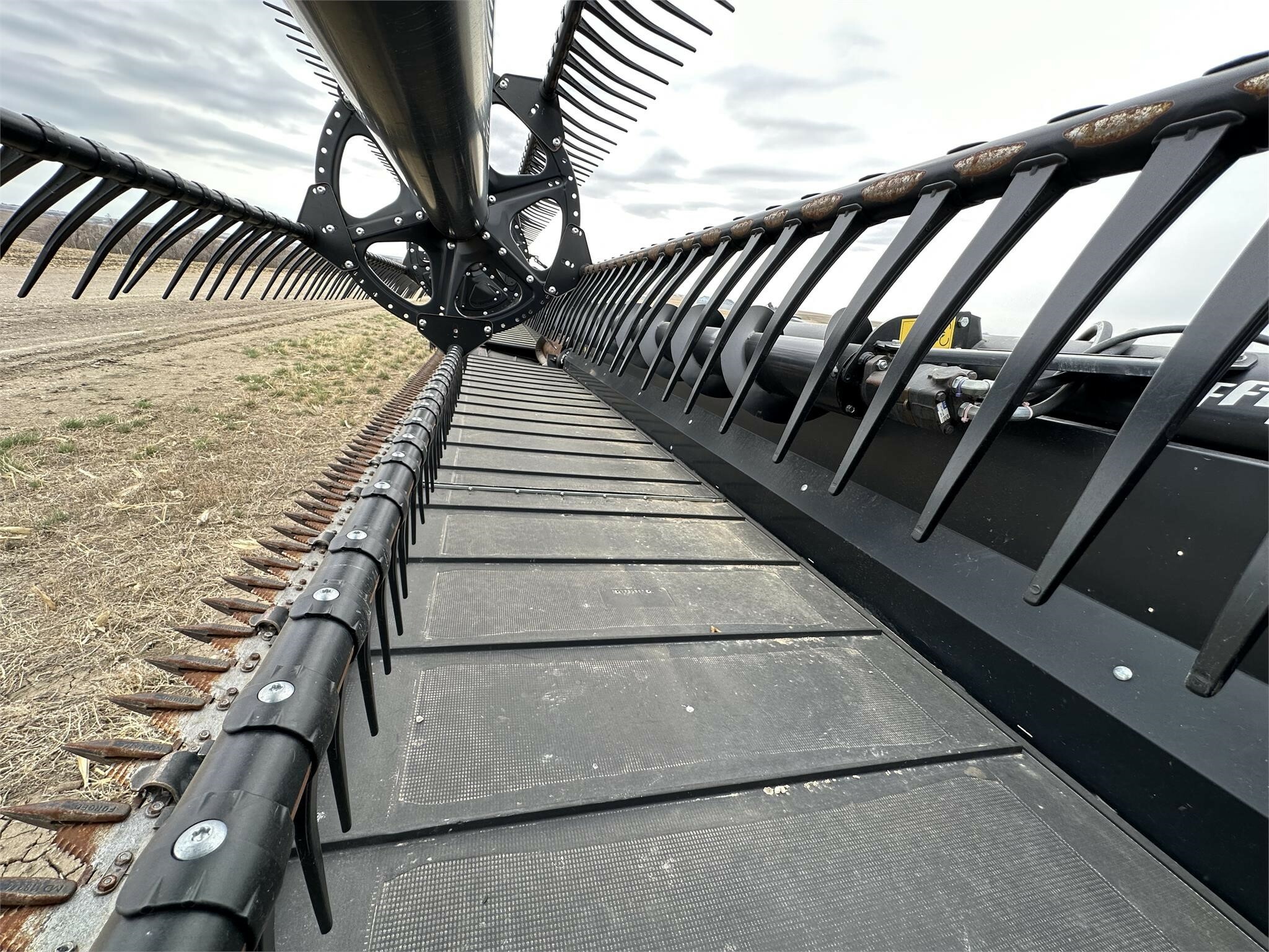 2020 MacDon FD145 Platform