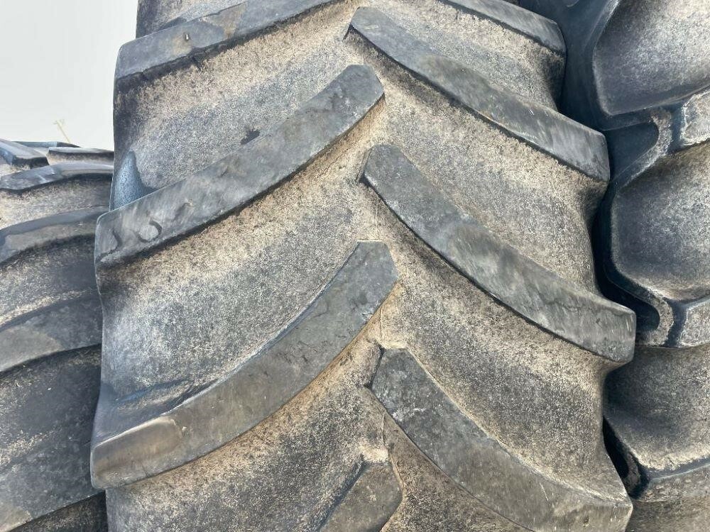  Goodyear 800/55R46 Wheels / Tires / Track