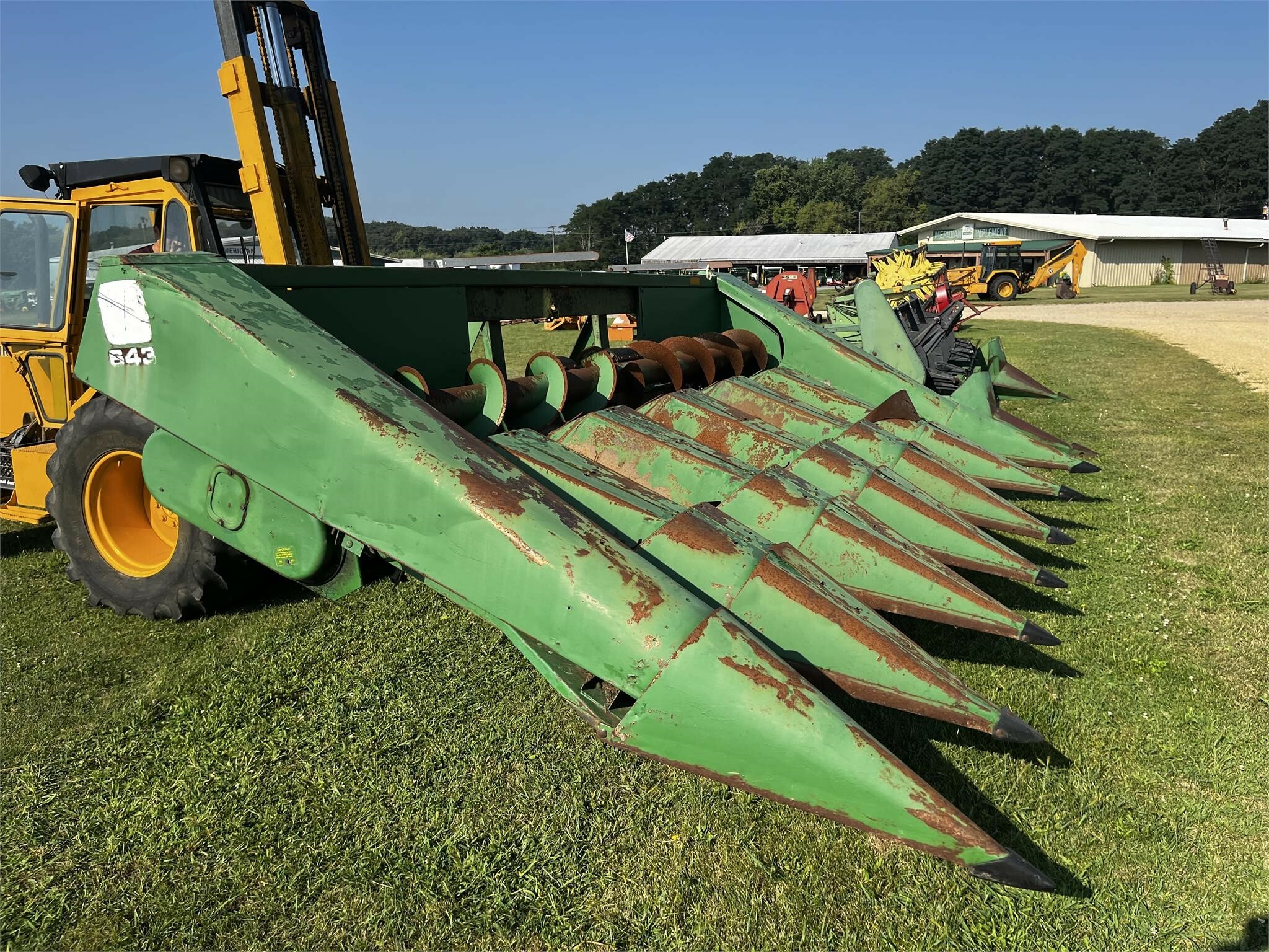 John Deere 643 Corn Head 5,995 Machinery Pete