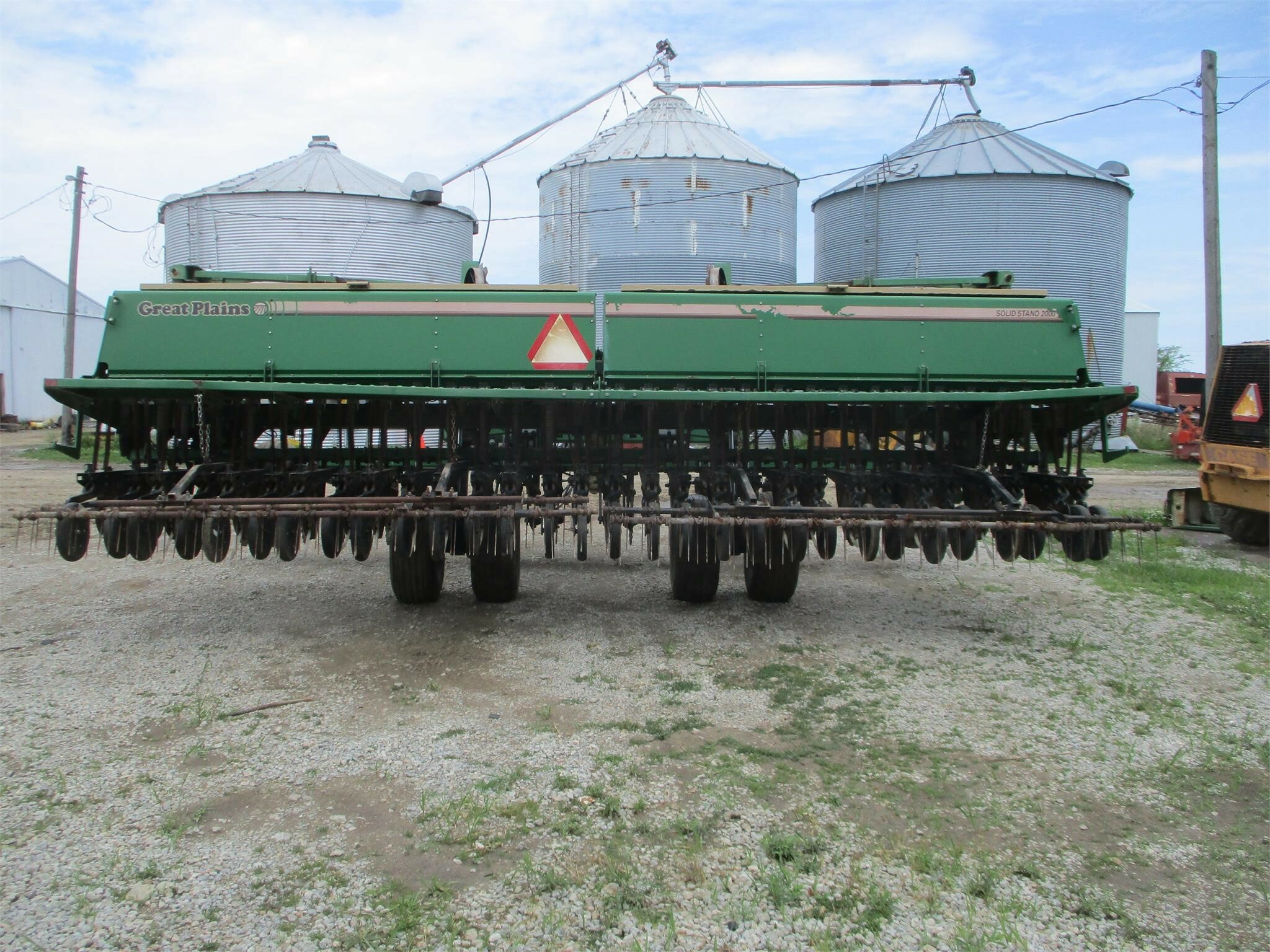  Great Plains SOLID STAND 2000 Drill
