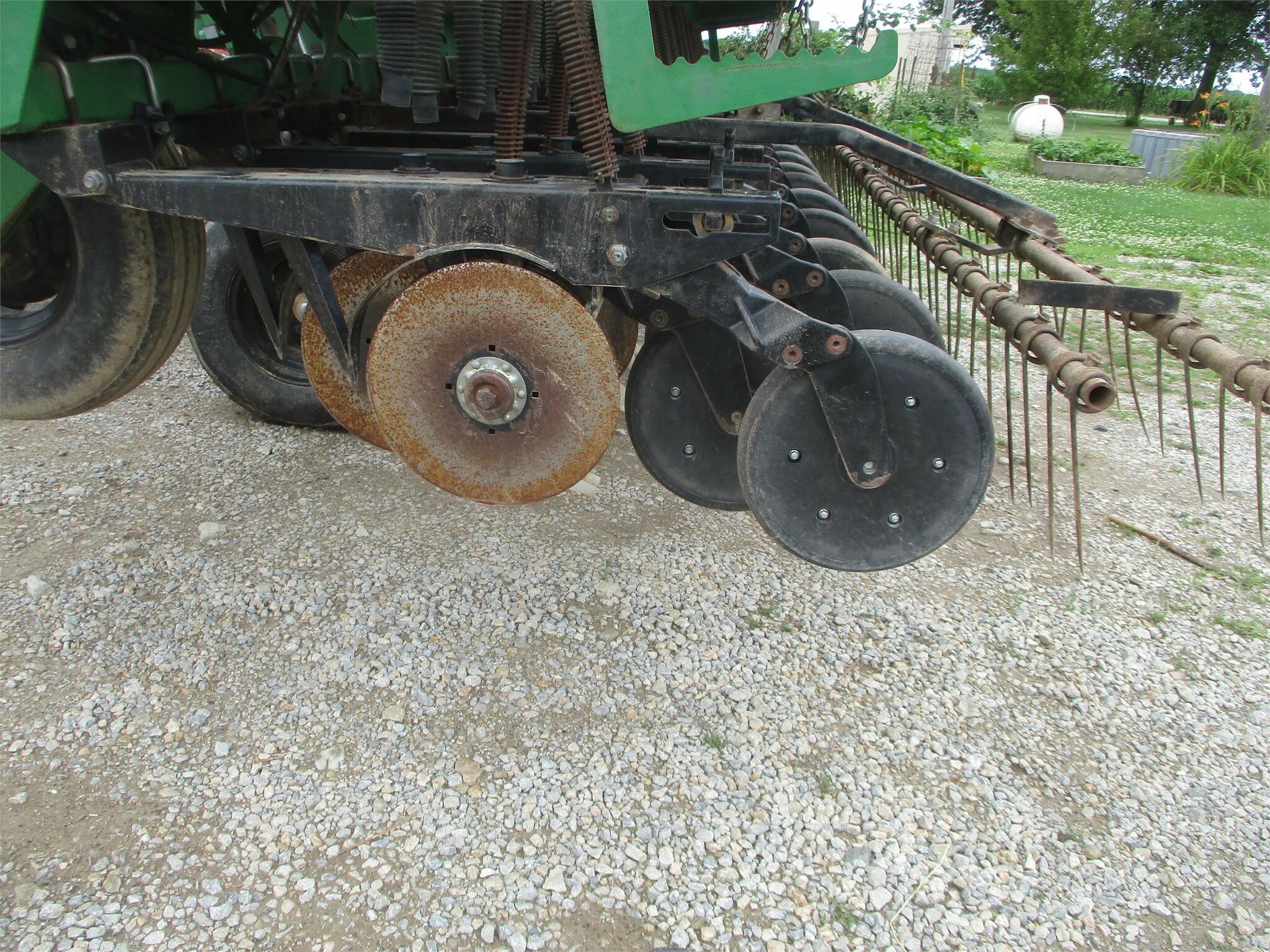  Great Plains SOLID STAND 2000 Drill