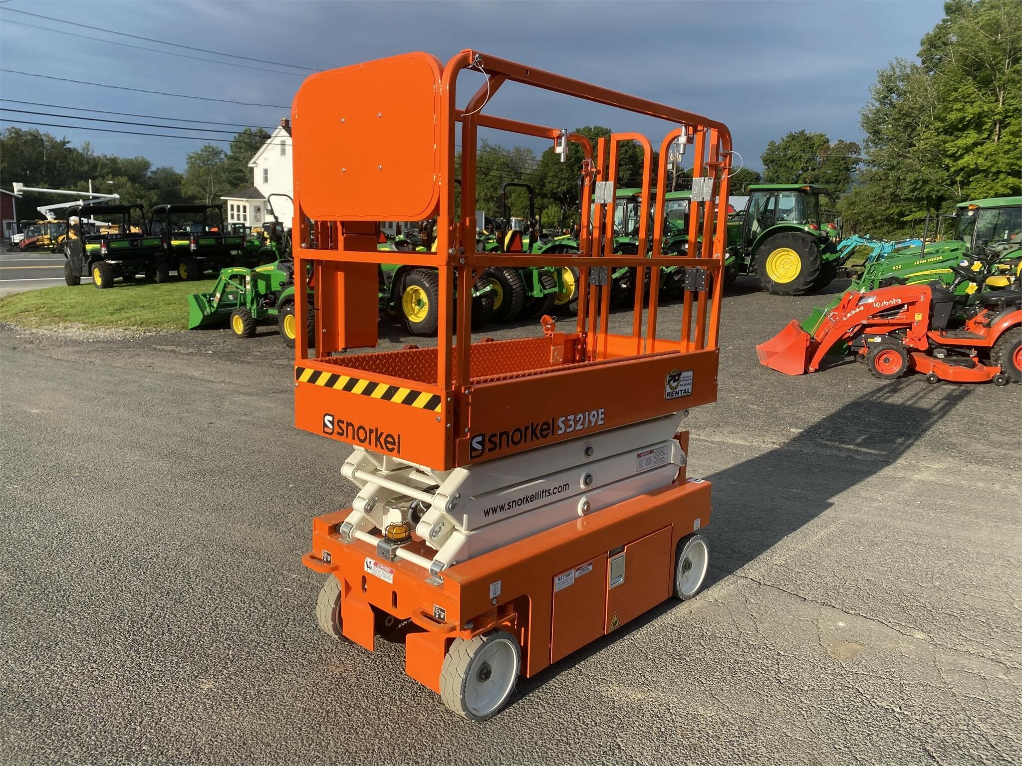 2023 Snorkel S3219E Scissor Lift 18,900 Machinery Pete