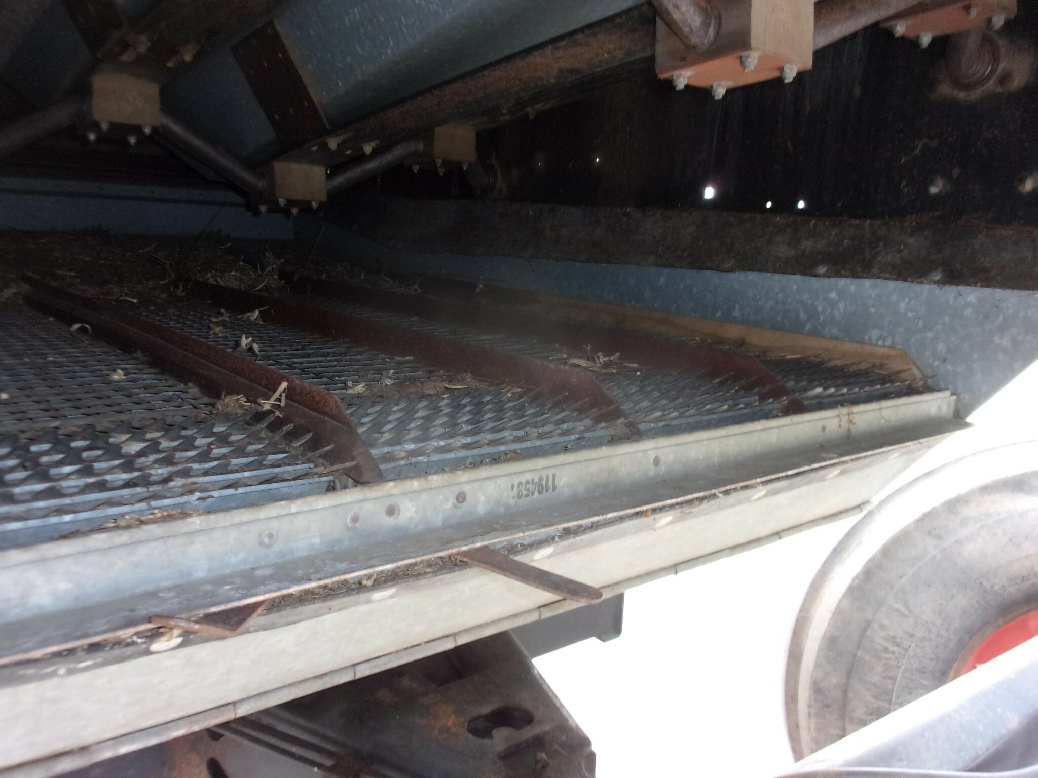 Gleaner F2 Combine Dimensions - 60d3t2d