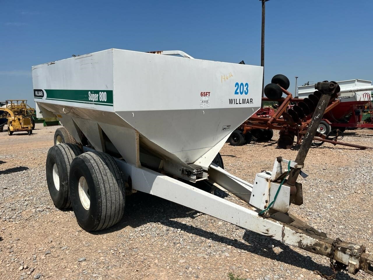Willmar S800 SelfPropelled Fertilizer Spreader 7,500 Machinery Pete