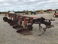 International Harvester 720 Plow