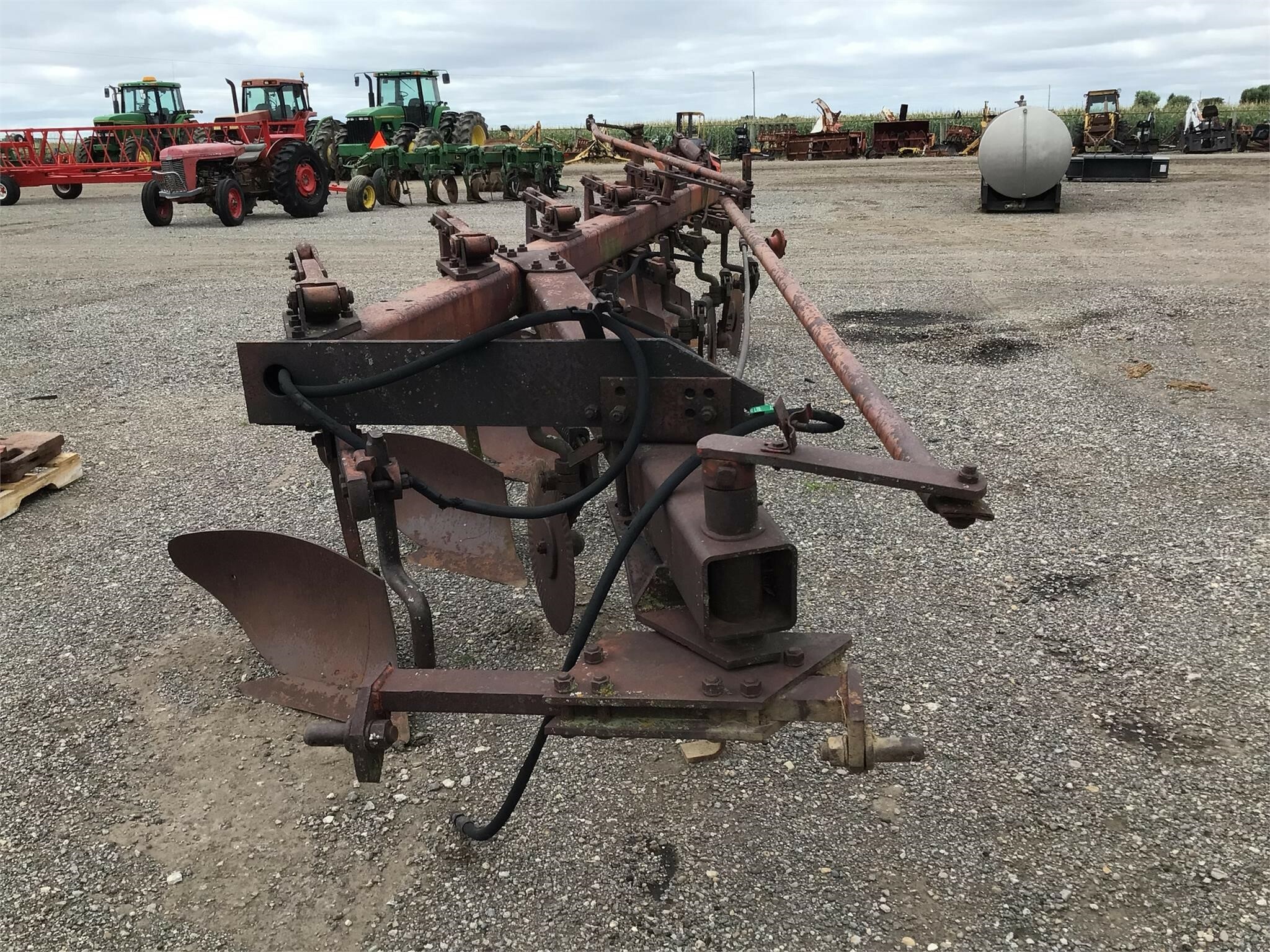  International Harvester 720 Plow