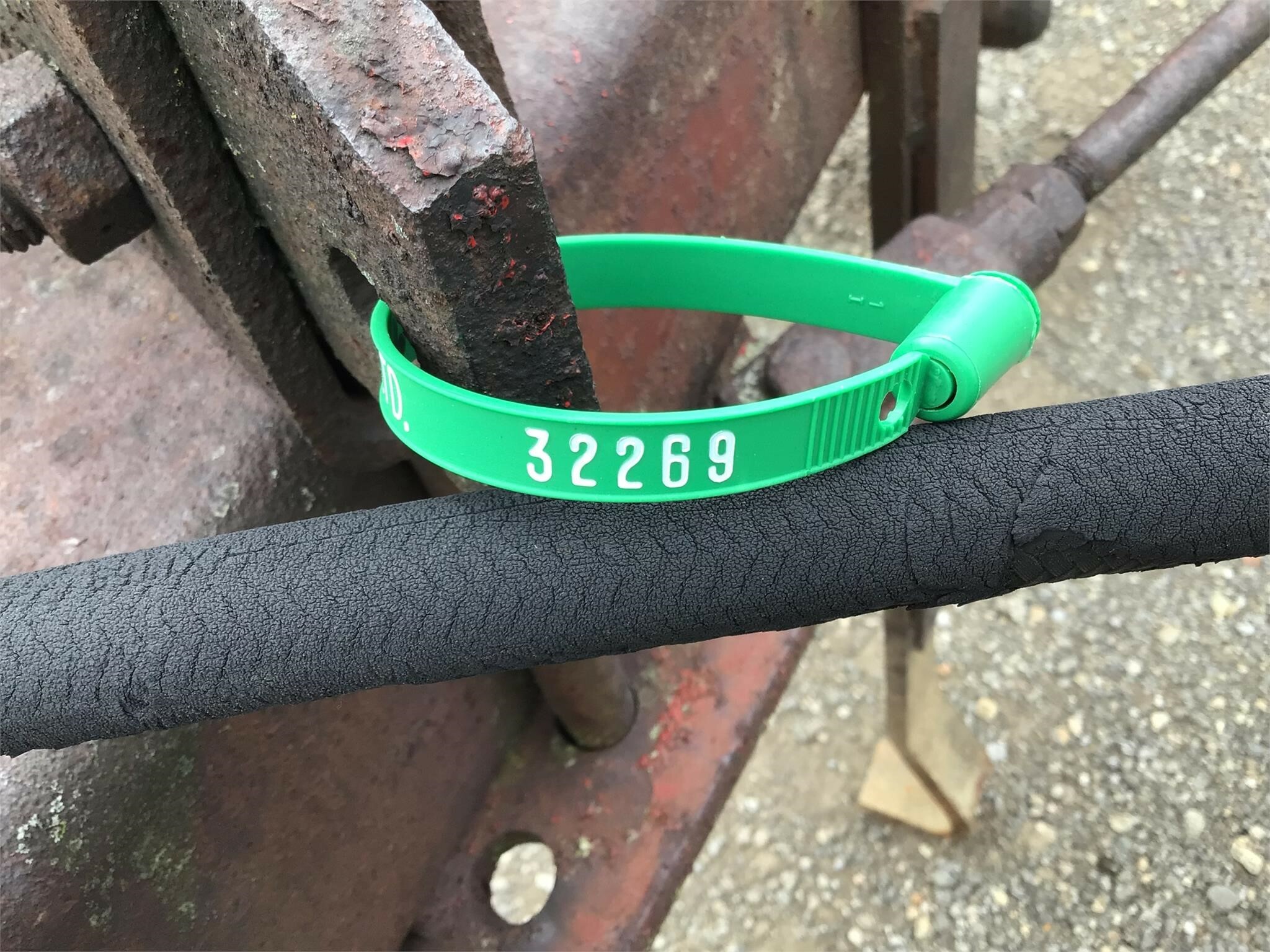  International Harvester 720 Plow