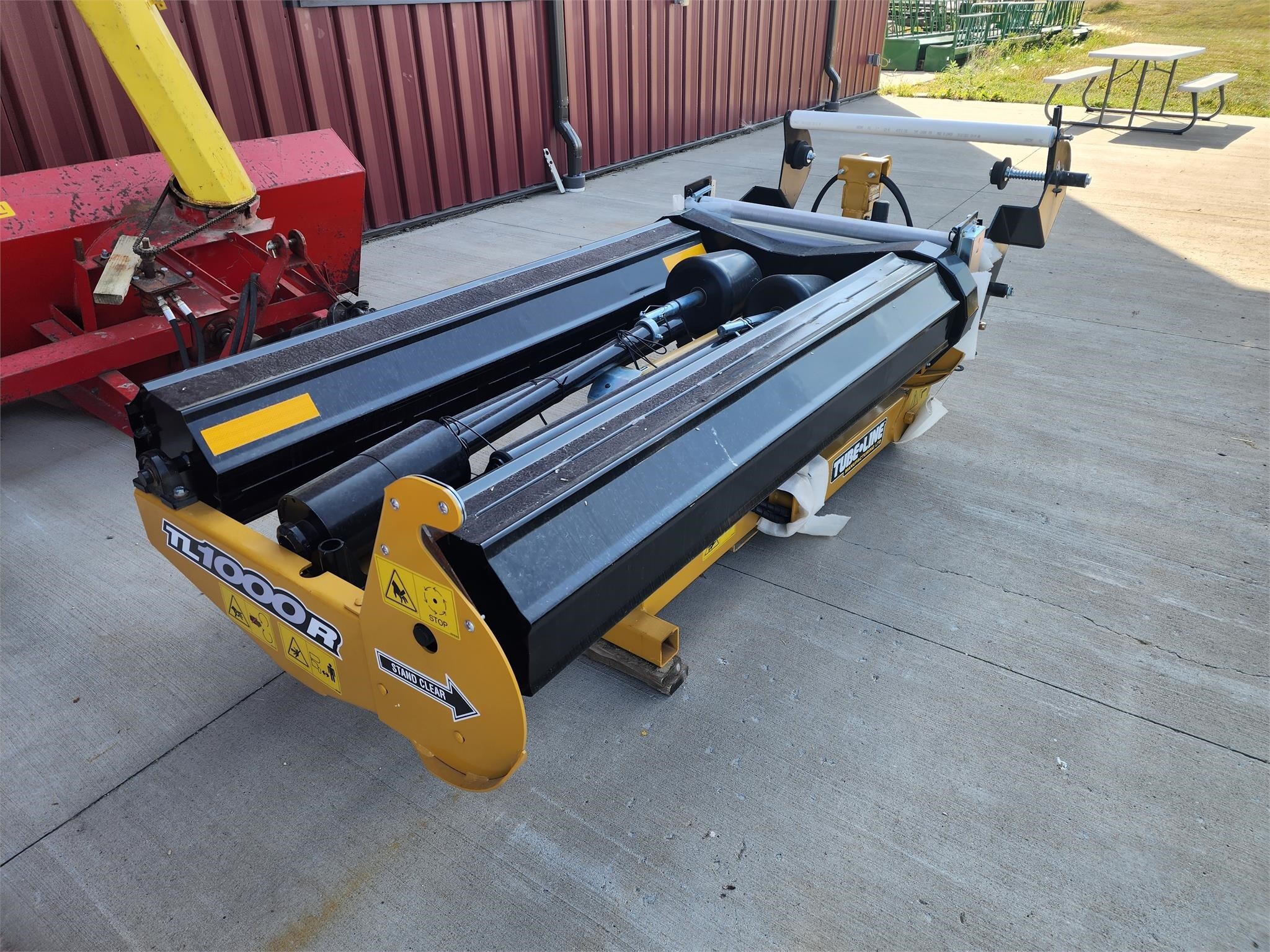 2022 Tubeline TL1000R Bale Wrapper
