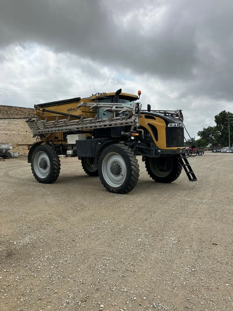 2020 ROGATOR RG1300C Self-Propelled Sprayer