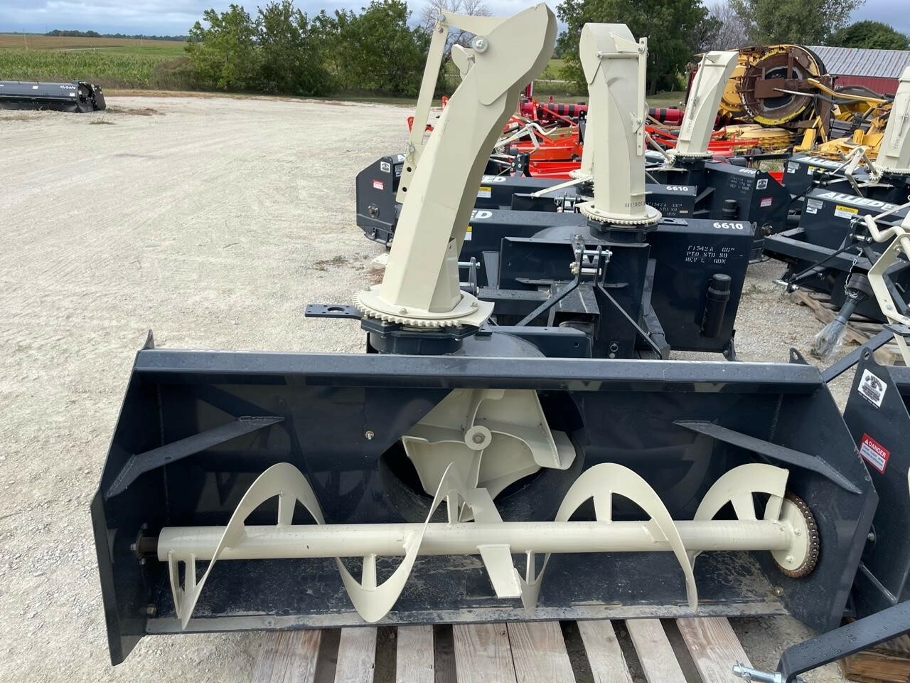 Allied YC6610 Snow Blower Call Machinery Pete