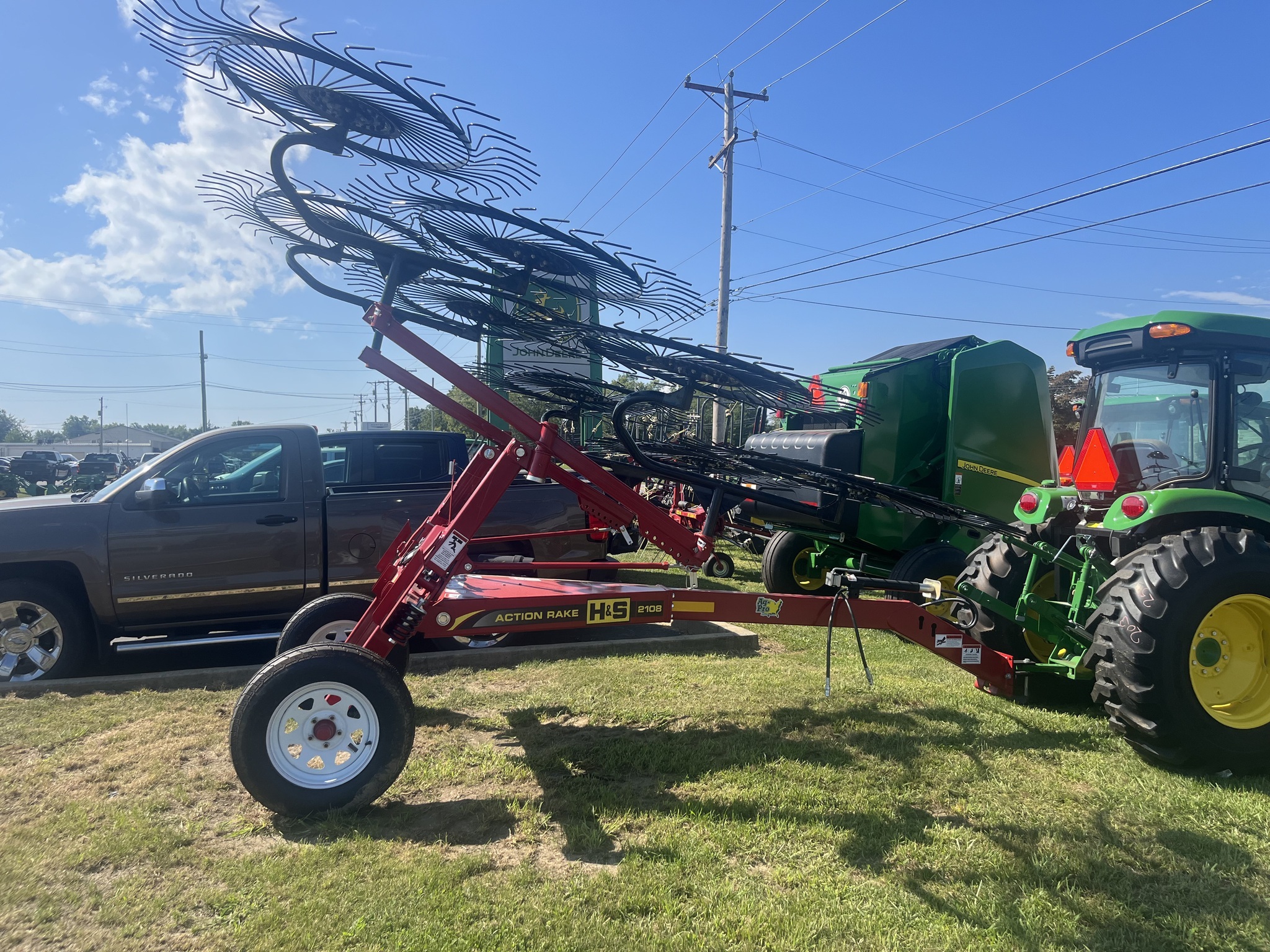 2022 H & S AR2108 Rake