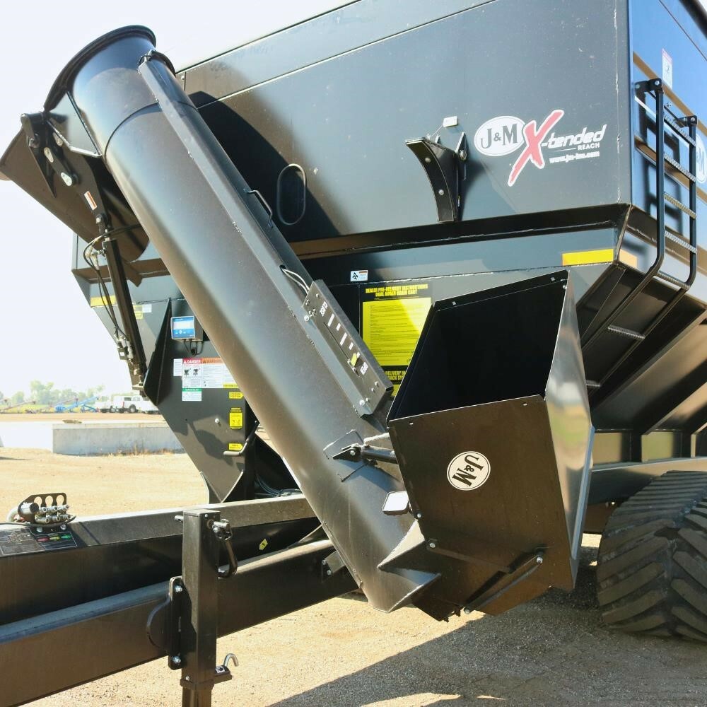 2026 J&M 1432-22T Grain Cart