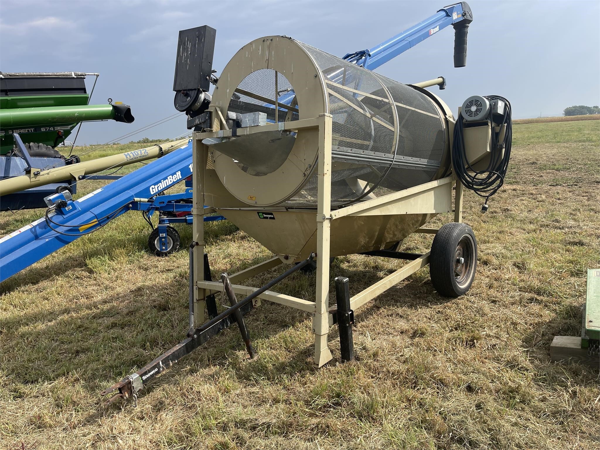 1990 Snowco 23-050 Grain Cleaner