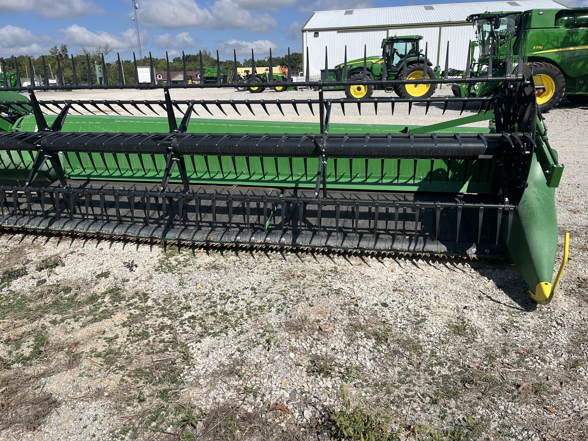 2022 John Deere RD40F Platform