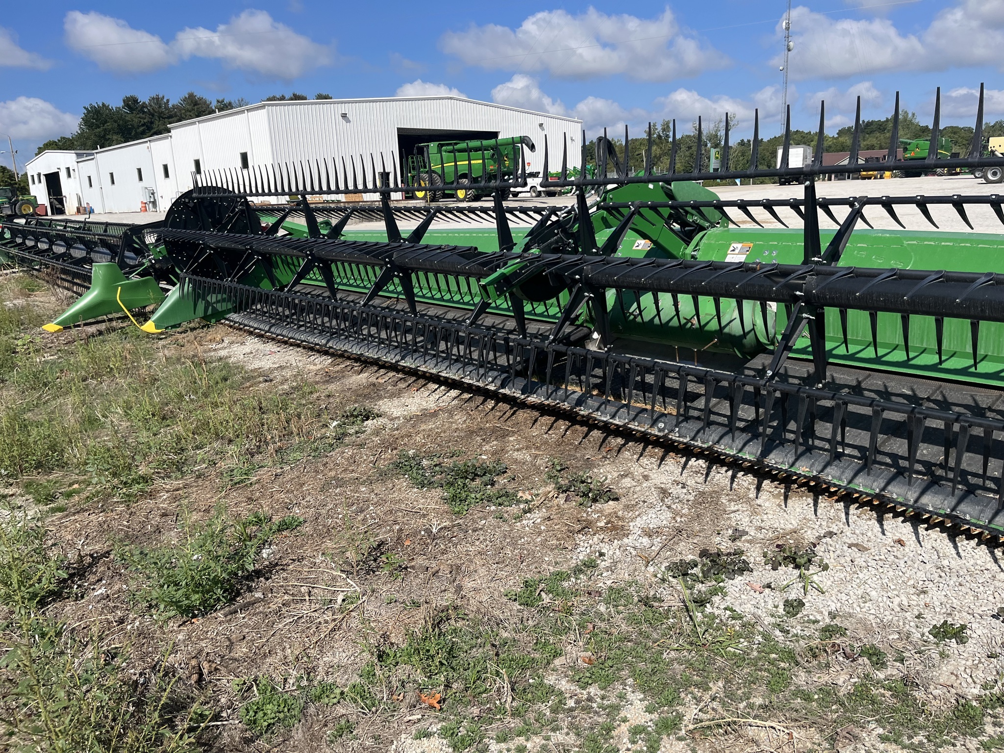2022 John Deere RD40F Platform