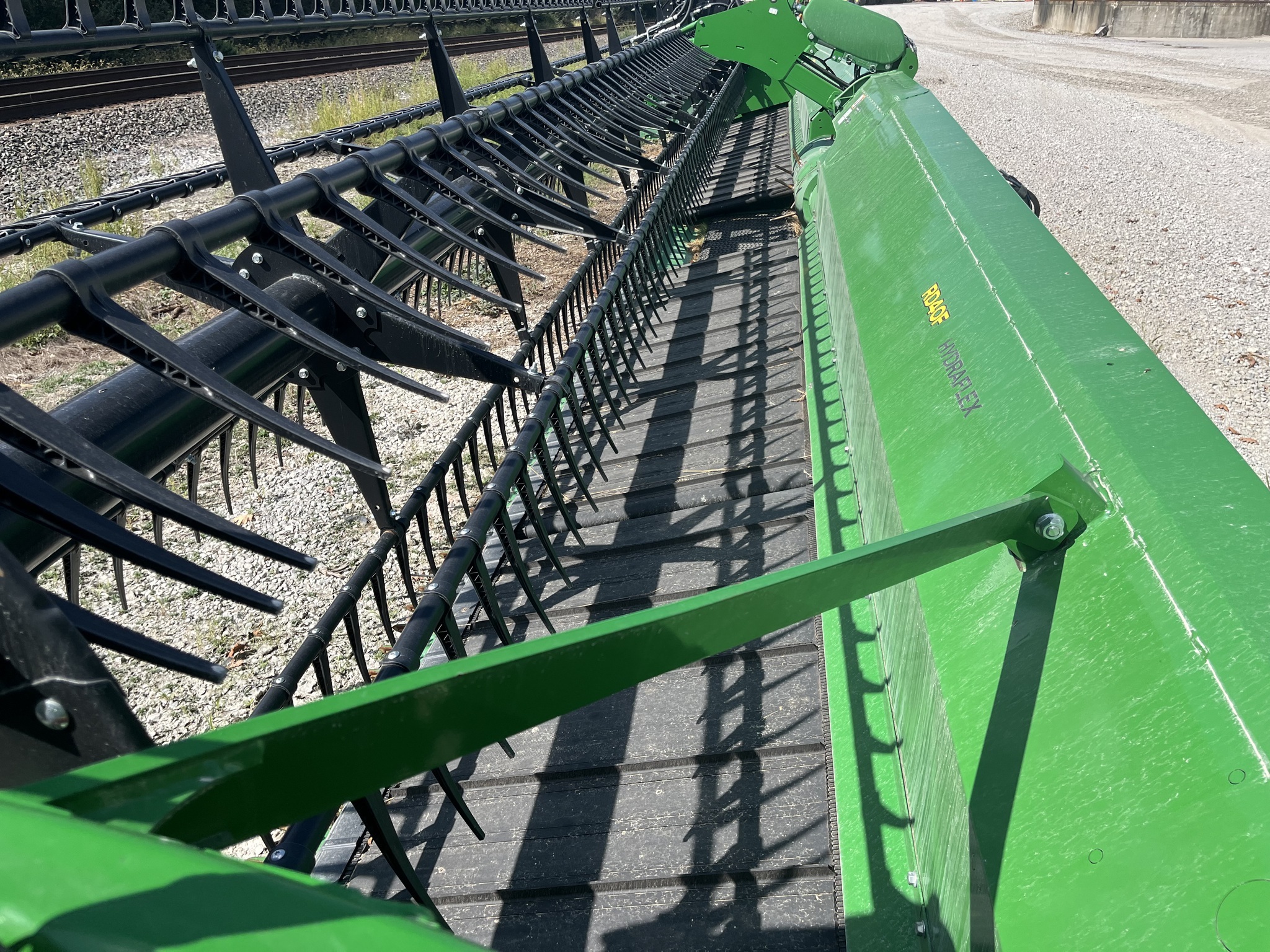 2022 John Deere RD40F Platform