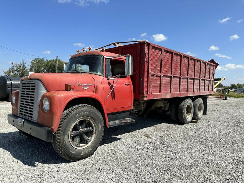 Used Grain Trucks for Sale 108 Listings Machinery Pete