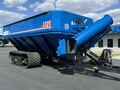 2022 Kinze 1721 Grain Cart