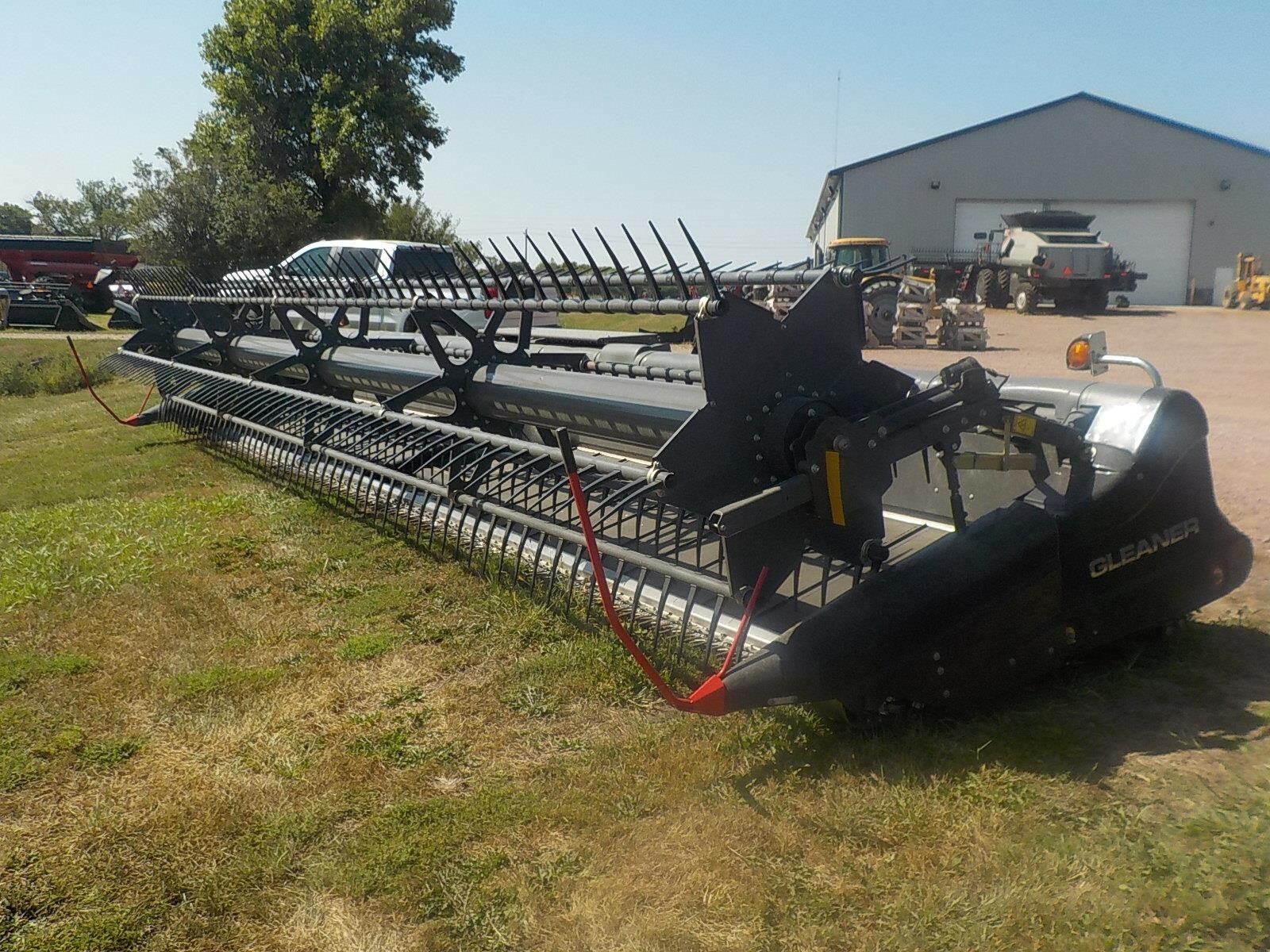 2019-gleaner-9255-30-platform-74-500-machinery-pete