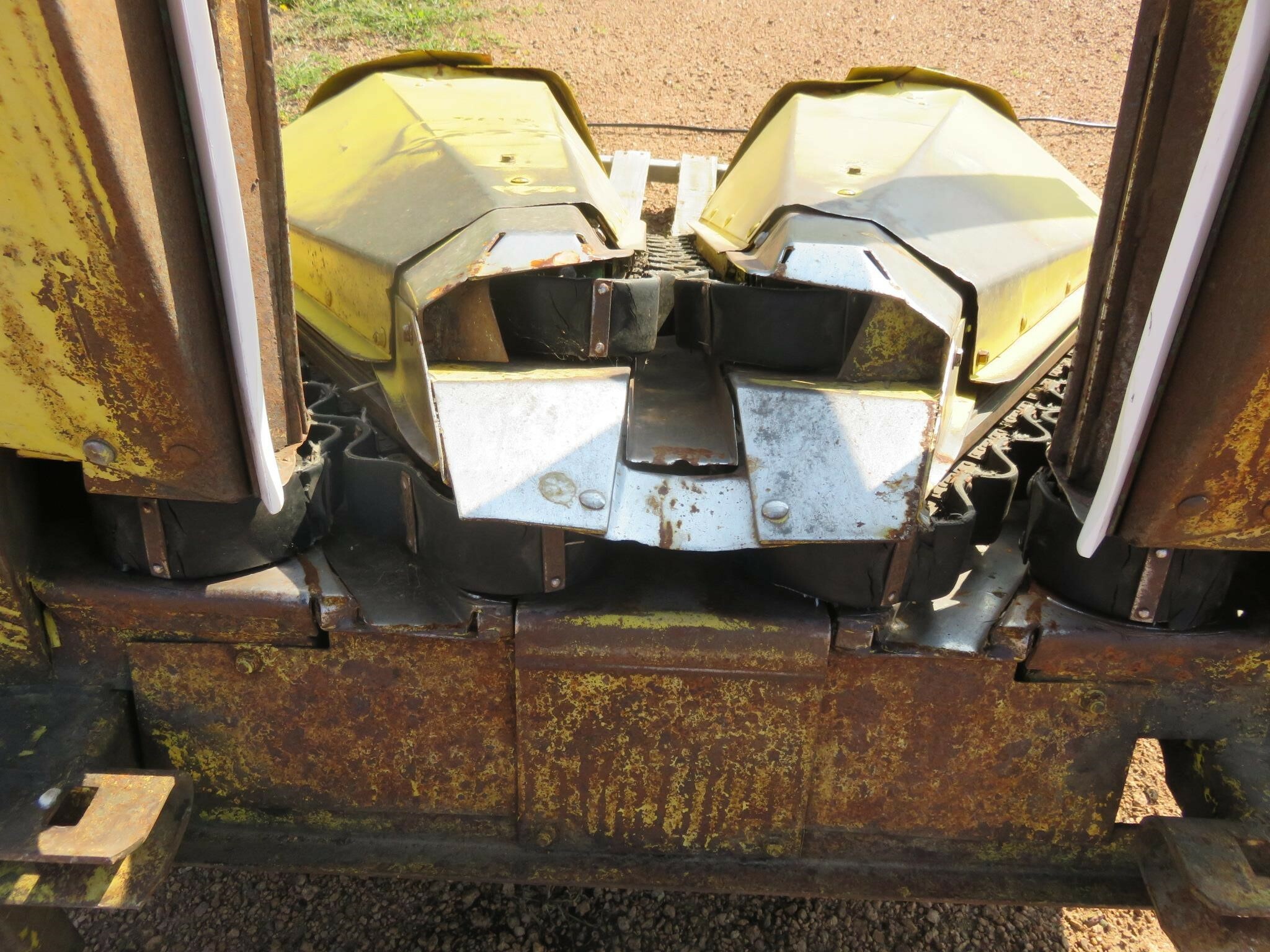  John Deere 3RW Pull-Type Forage Harvester