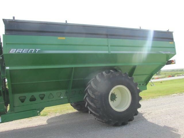 2009 Brent 1194 Grain Cart