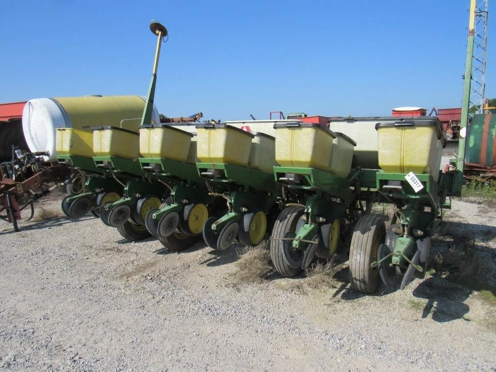 John Deere 7000 Planter Call Machinery Pete