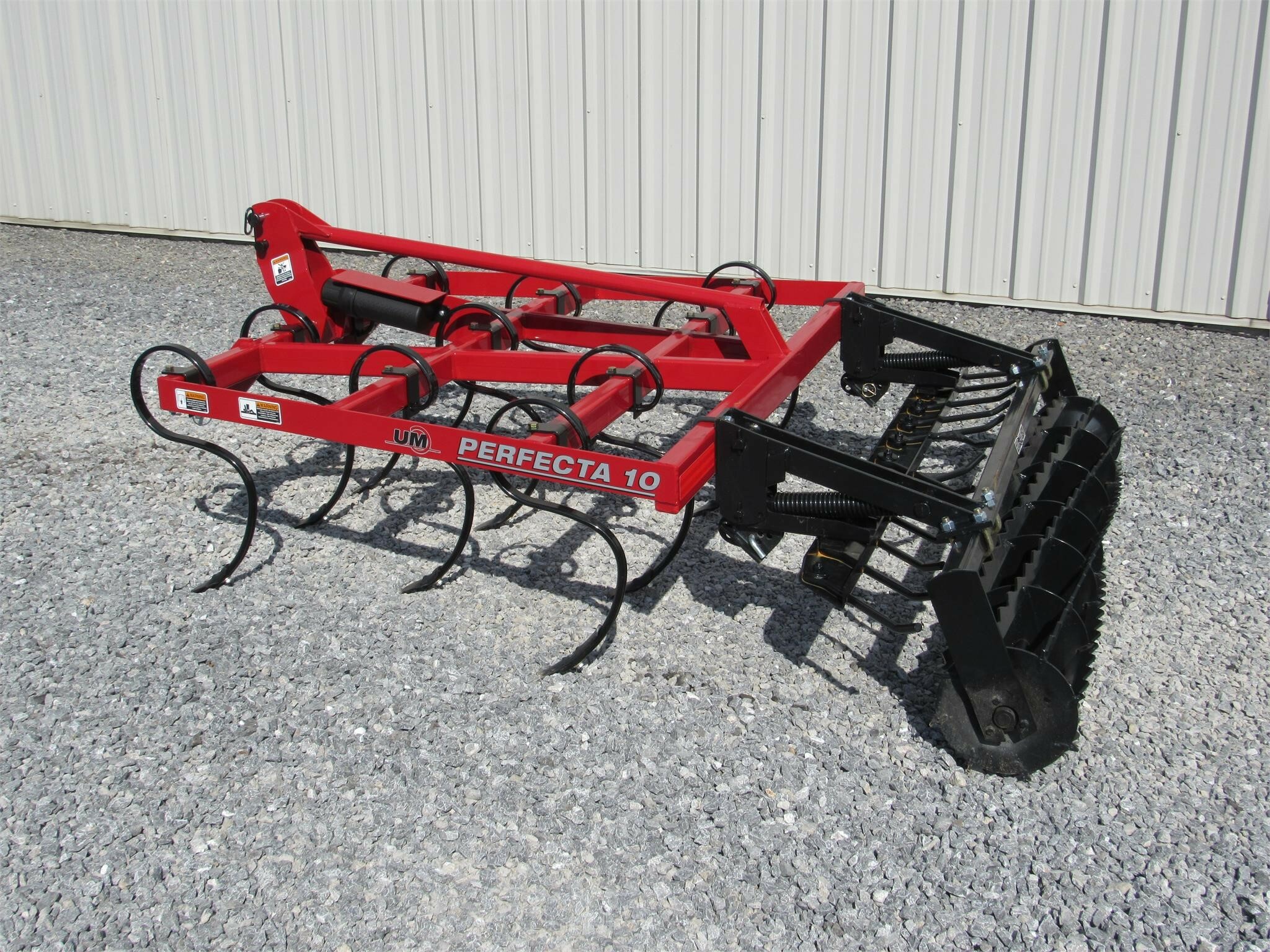 2025 Unverferth Perfecta 10 Field Cultivator
