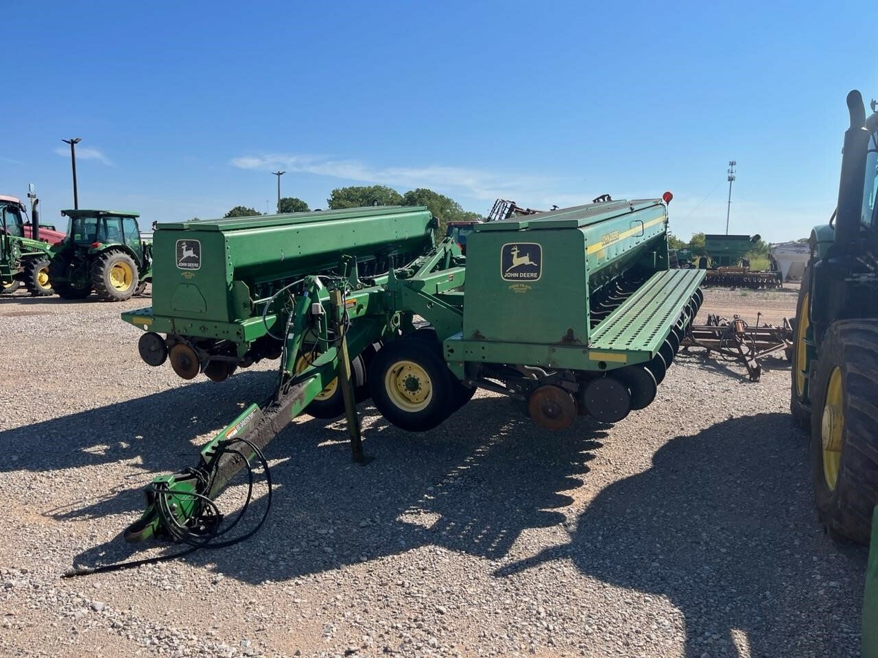 John Deere 455 Drill 22,500 Machinery Pete