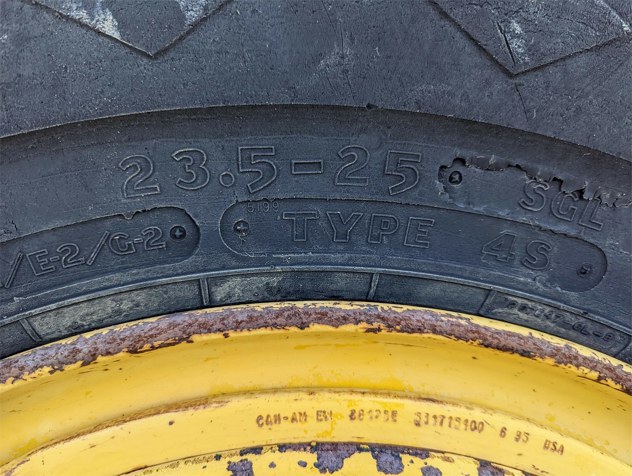 1996 Deere 762B Scraper