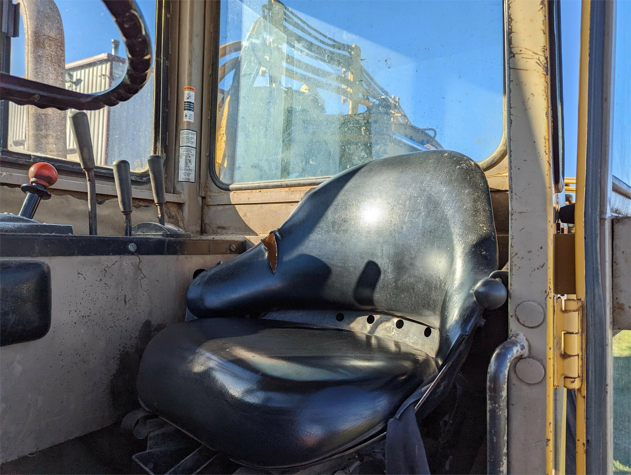 1996 Deere 762B Scraper