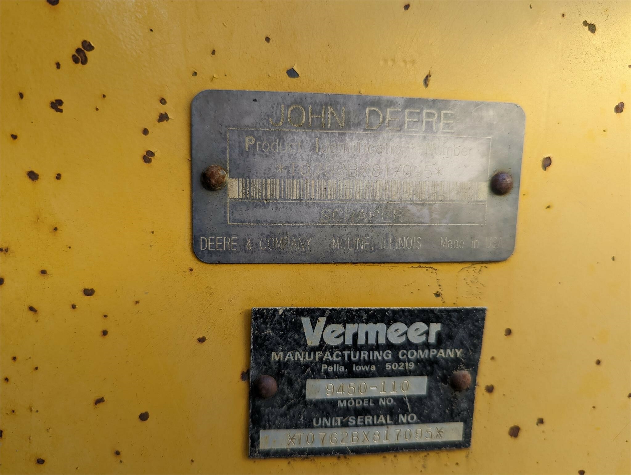 1996 Deere 762B Scraper