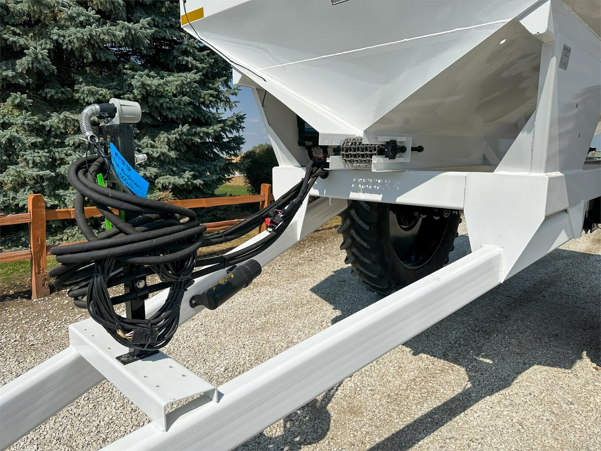 2026 Dalton Ag Products 1000 Pull-Type Fertilizer Spreader