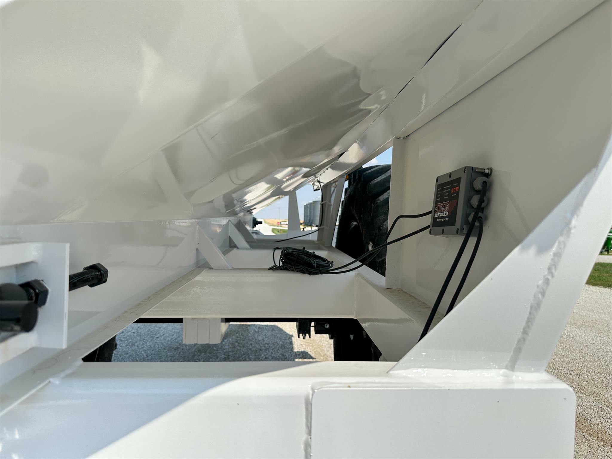 2026 Dalton Ag Products 1000 Pull-Type Fertilizer Spreader