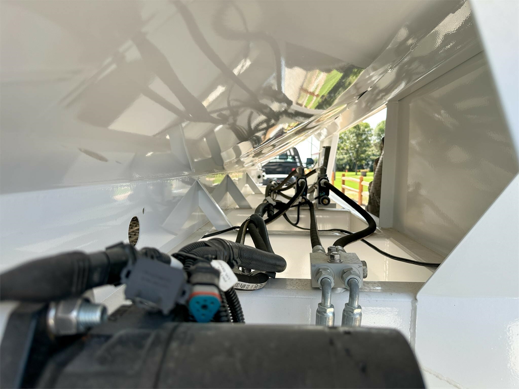 2026 Dalton Ag Products 1000 Pull-Type Fertilizer Spreader