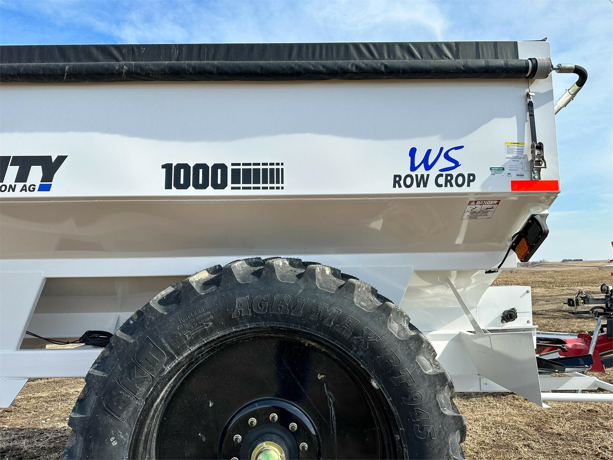 2026 Dalton Ag Products MOBILITY 1200WS Pull-Type Fertilizer Spreader