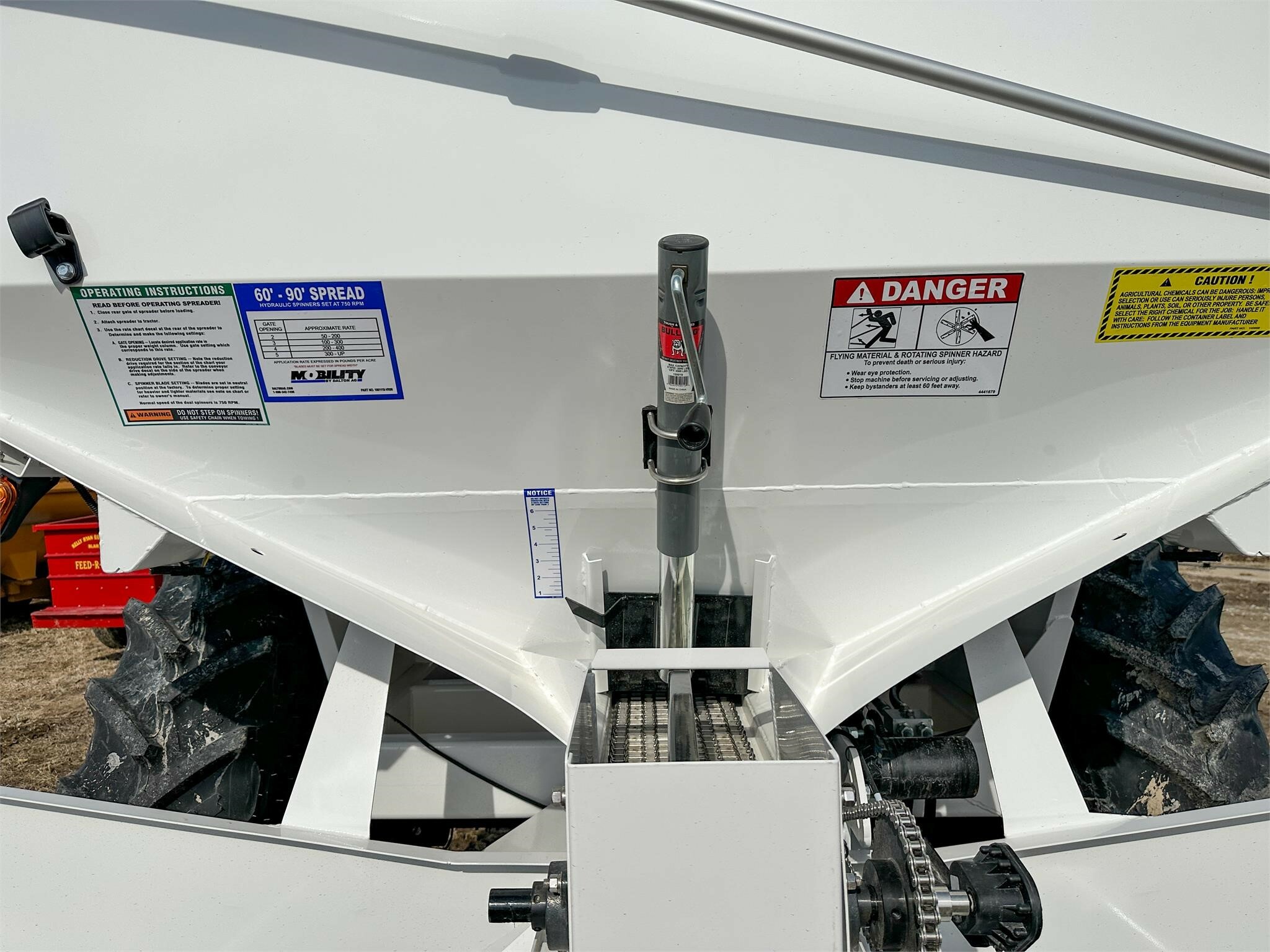 2026 Dalton Ag Products MOBILITY 1200WS Pull-Type Fertilizer Spreader