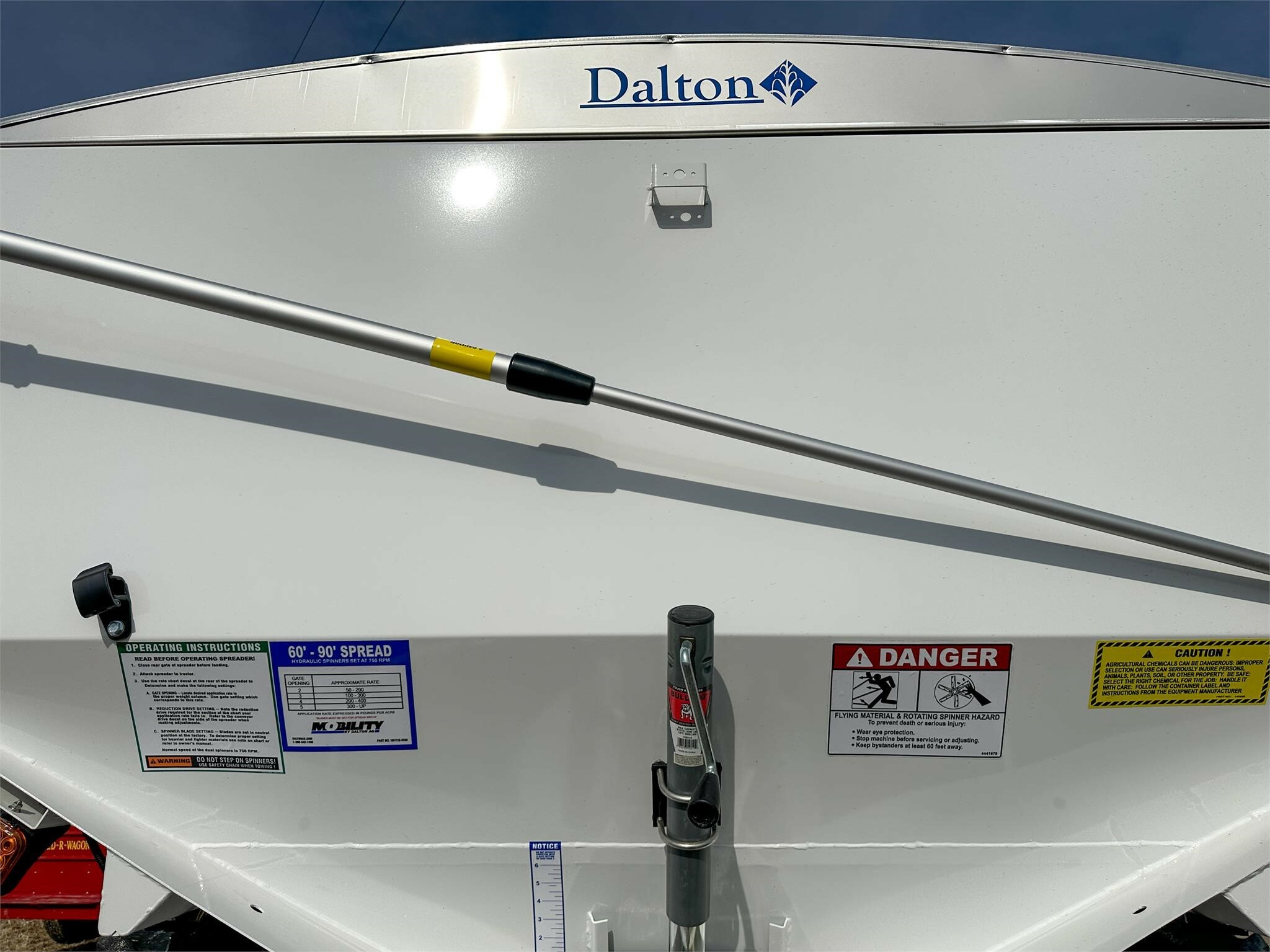 2026 Dalton Ag Products MOBILITY 1200WS Pull-Type Fertilizer Spreader
