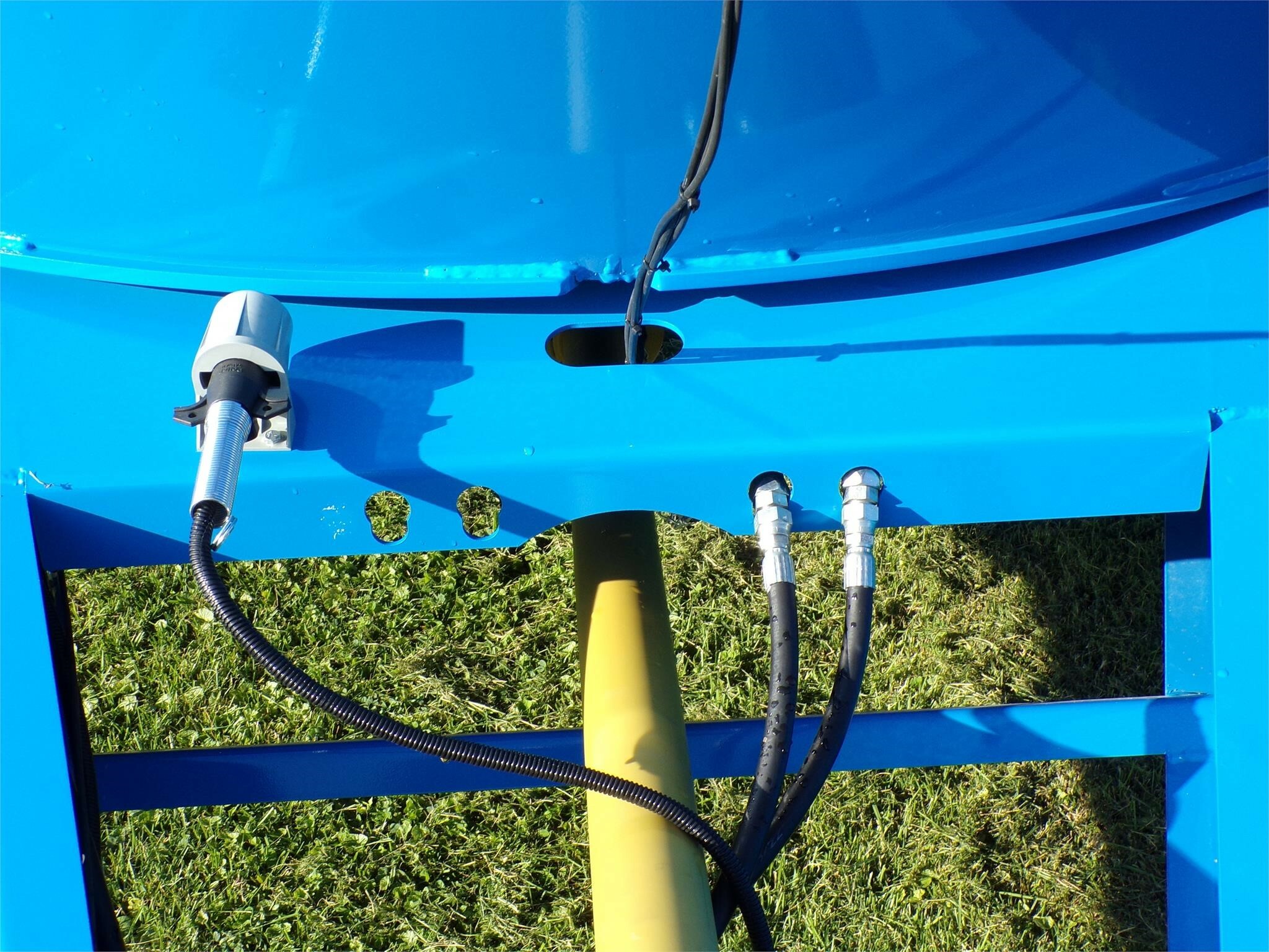 2025 Patz 800 SERIES II 350 Feed Wagon