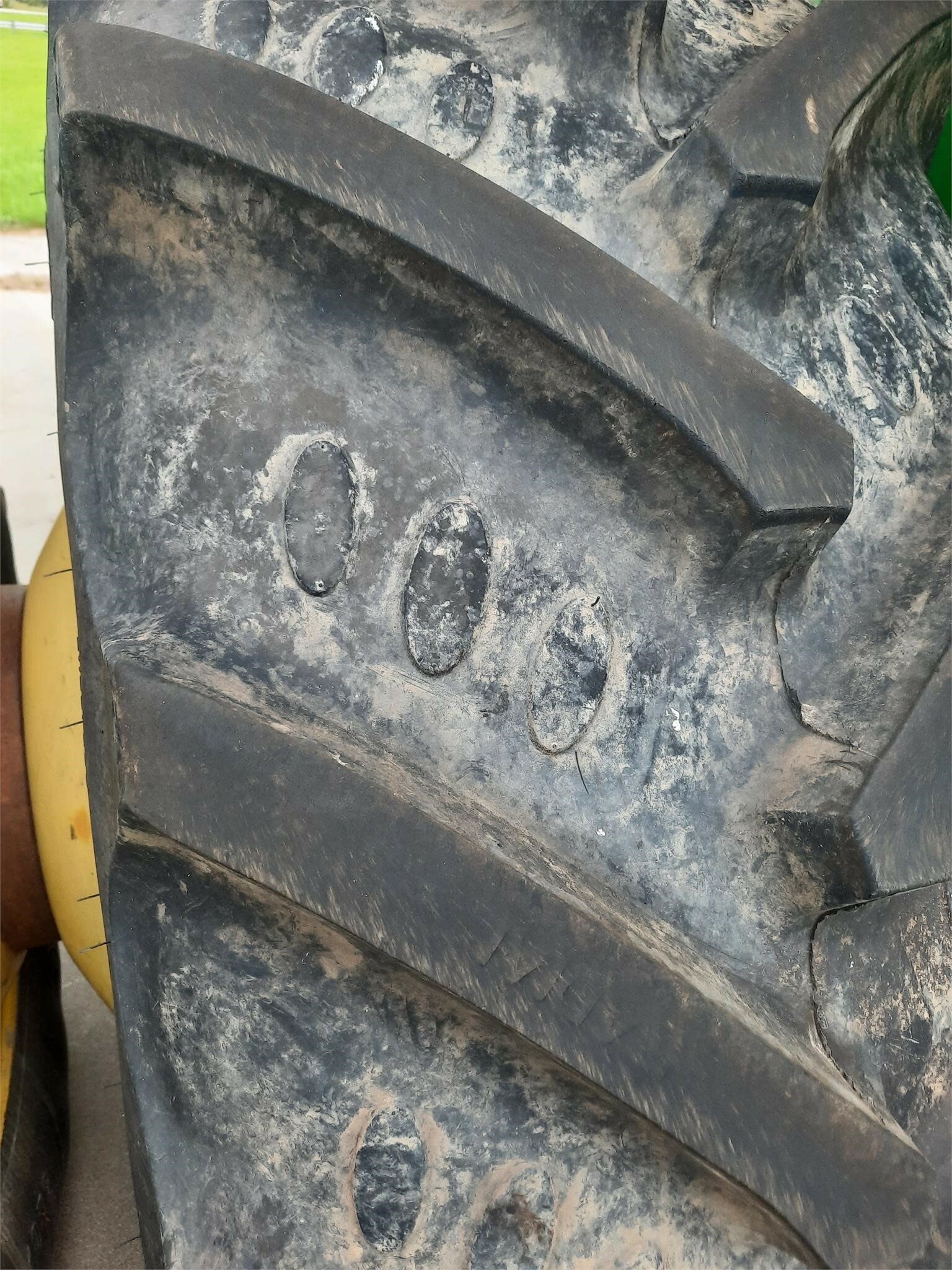 2004 John Deere 9660 STS Combine