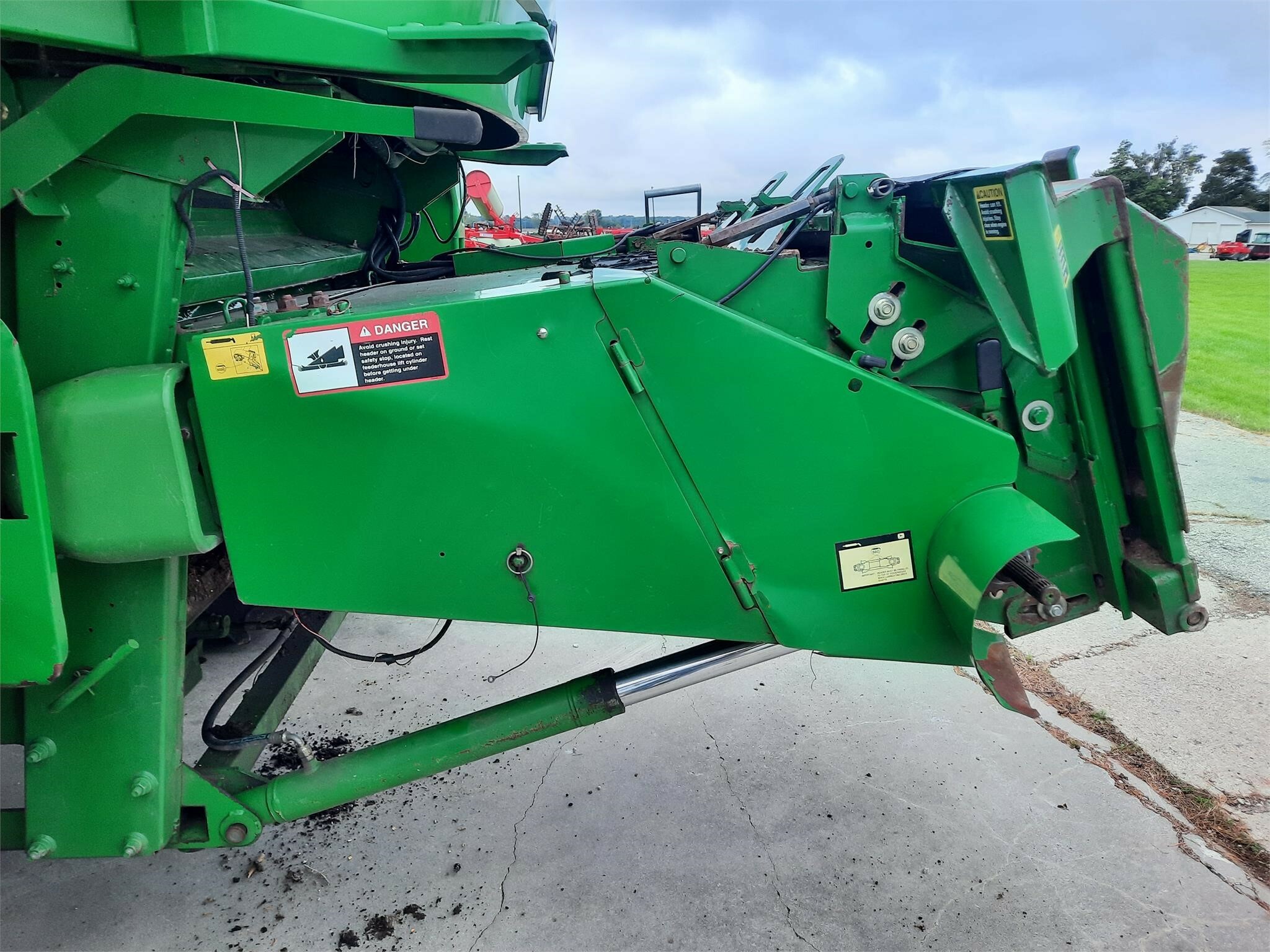 2004 John Deere 9660 STS Combine