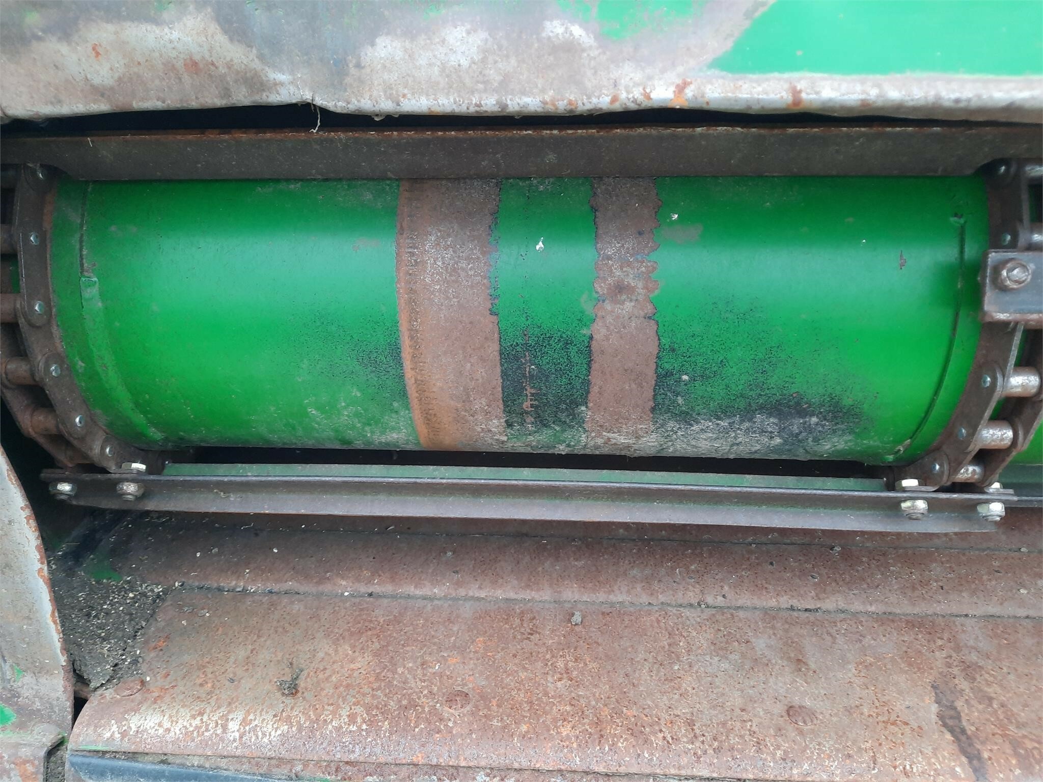 2004 John Deere 9660 STS Combine