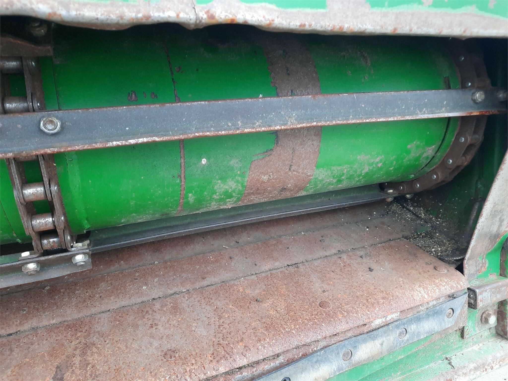 2004 John Deere 9660 STS Combine