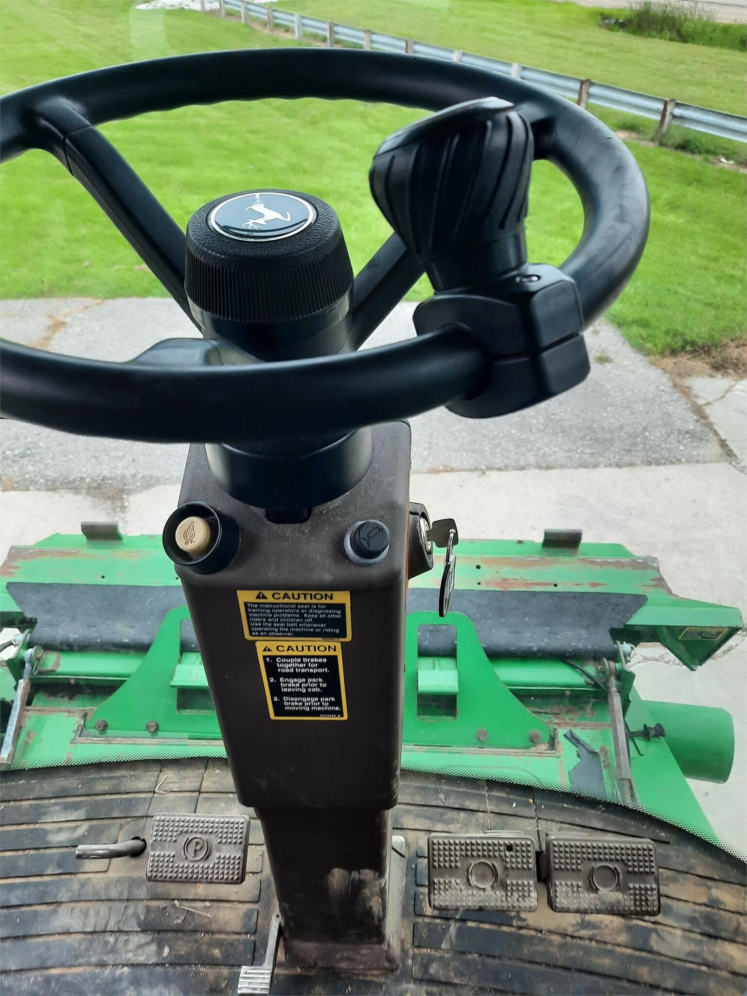 2004 John Deere 9660 STS Combine