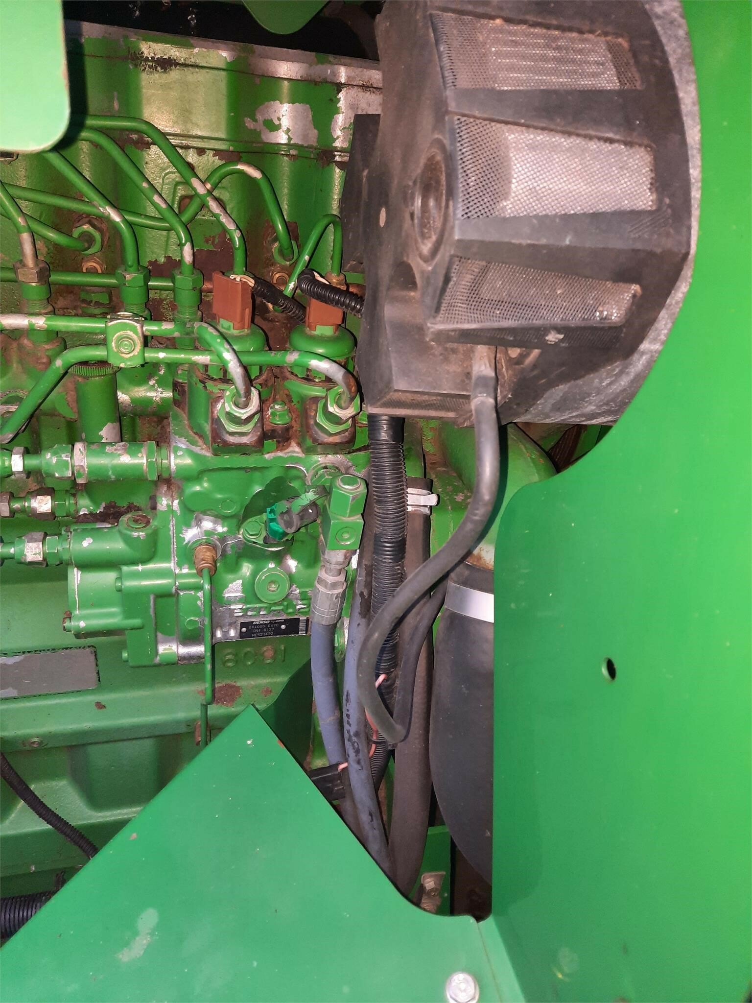 2004 John Deere 9660 STS Combine