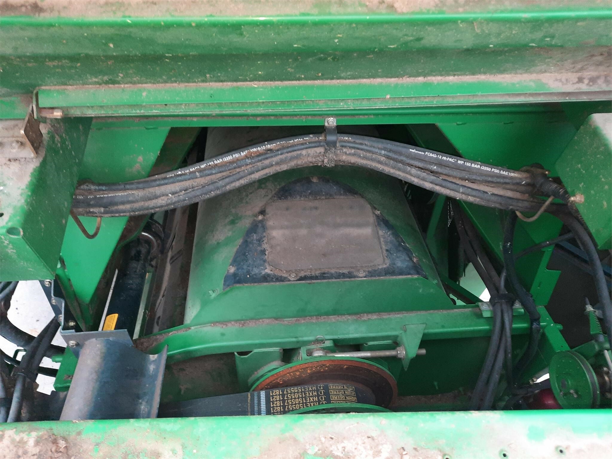 2004 John Deere 9660 STS Combine