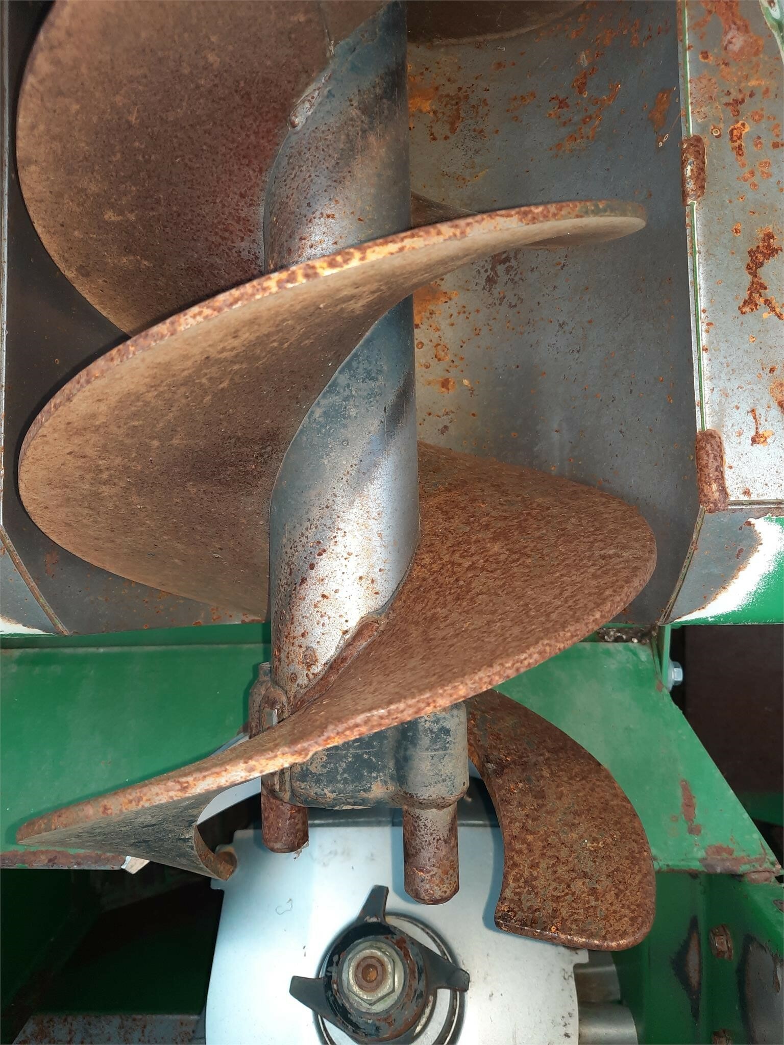 2004 John Deere 9660 STS Combine