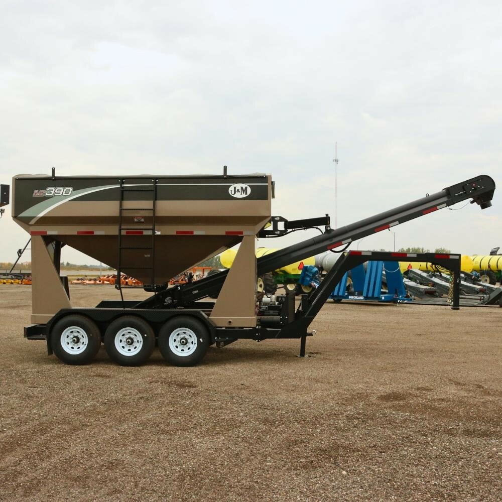 2026 J&M LC390 Seed Tender